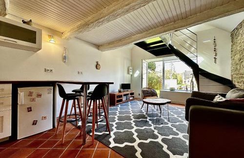 Guidel House | Charmante Maison Bretonne à Guidel, Proche Plages et Commerces, Jardin et Terrasse - FR-1-714-13