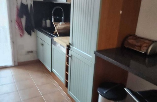 Montblanc House | Charmante Maison de Village Pour 10, à 15 min de la mer - Idéal Familles et Amis