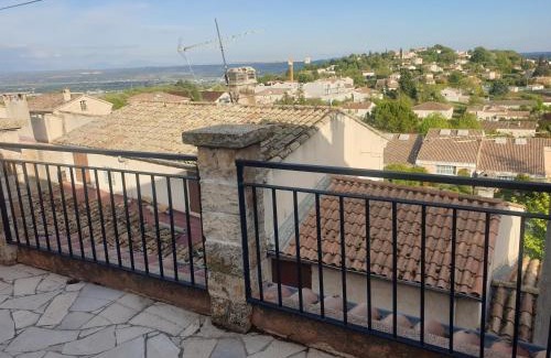 Pierrevert Apartment | Charmante maison de village au cœur du Luberon