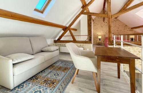 La Mesniere House | Charmante maison en pierres avec jardin, proche de Mortagne-au-Perche - FR-1-497-241