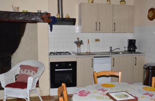 Pezuls House | Charmante maison nature avec parking et animaux acceptés - FR-1-616-459