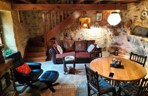 Montfort House | Charmante Maison Troglodyte