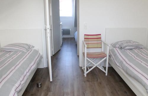 Quend-Plage-les-Pins House | Charmante maisonnette à Quend Plage, 2 chambres, jardinet, parking, proche commodités - FR-1-482-45