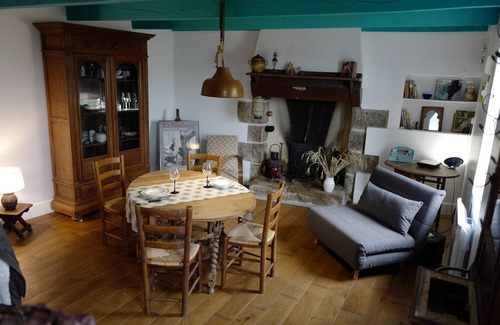 Scrignac House | Charmante Petite Maison de Ville au Coeur des Monts d' Arrée