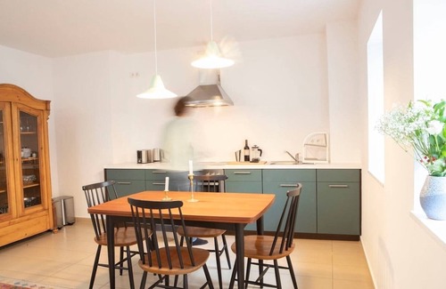 Werder Apartment | Charmante und ruhige Ferienwohnung mit Balkon