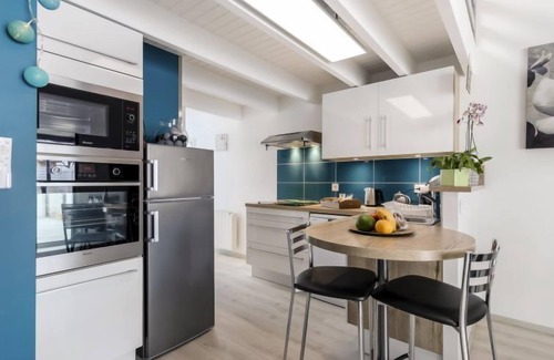 La Chaume House | Charme de la plage des Sables by Interhome