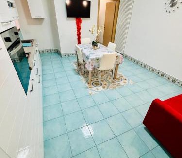 Sperlonga House | CHARME HOUSE - Vicino al mare a Sperlonga centro