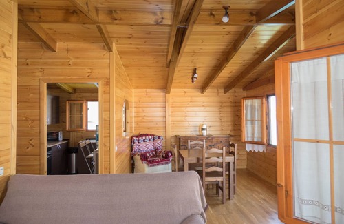 Chiclana de la Frontera House | Charming wooden house with plunge pool