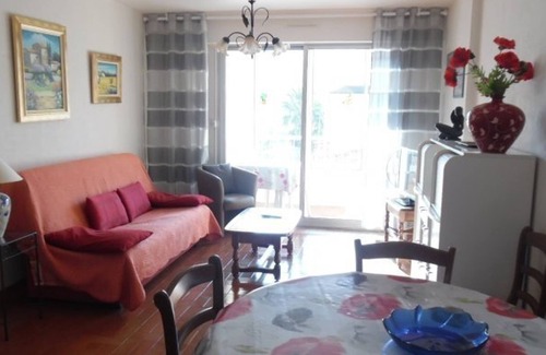 Amelie-les-Bains-Palalda Apartment | Charming F2 with Terrace & Garage, Near Center & Spa, Sleeps 4 - Pets Welcome!