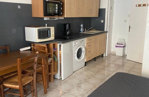 Amelie-les-Bains-Palalda Apartment | Charming downtown studio, balcony, pets allowed