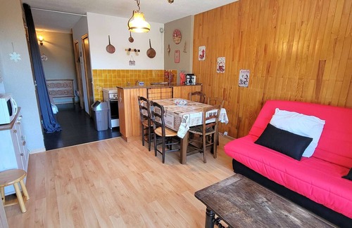 Saint-Michel-de-Chaillol Apartment | Charming Studio for 4 with Mountain Access and Southwest Balcony