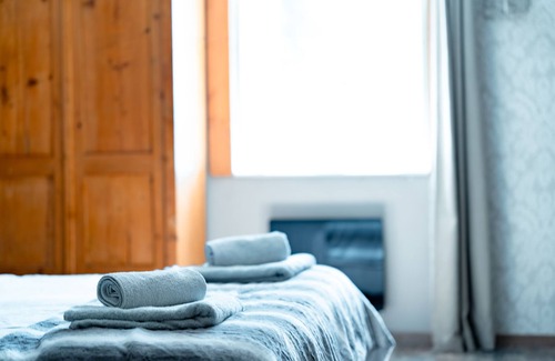 Saulxures-sur-Moselotte Bed & Breakfast | Charming guest rooms (up to 3 people)