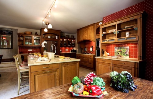 Saint-Crepin-et-Carlucet House | Charming 5-Bedroom/5-Bathroom French Countryside Retreat near Sarlat-La-Canéda