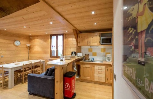 Saint-Gervais-les-Bains Apartment | Charming apartment, view of Mont Joly, 3 star rating