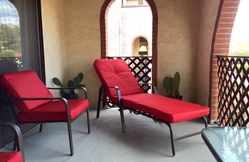 Casas Adobes Condo | Charming 1 bdr with mountain view