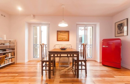 Old Town Apartment | Charming 1-Bed Apartment in San Sebastian