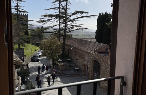 Montepulciano Apartment | Charming 1-bed Apartment in Montepulciano