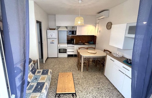 Port-la-Nouvelle House | Charming 1-Bedroom House with Terrace, 250m from Beach, A/C, Parking, Near Center