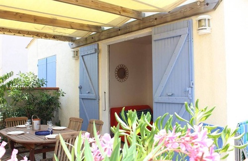 Port-la-Nouvelle House | Charming 1-Bedroom House with Terrace, 250m from Beach, A/C, Parking, Near Center
