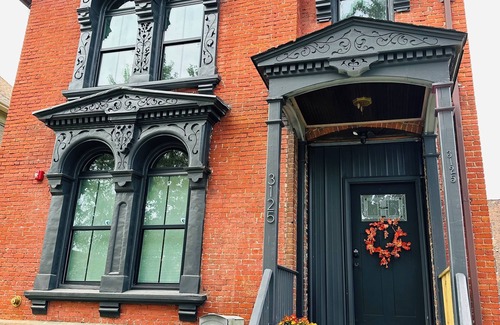 Detroit Apartment | Charming 1 bed in Detroit, Prime Location-close to the best attractions