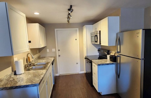 Southwest Colorado Springs House | Charming 1-bedroom guest house near downtown Colorado Springs with WiFi