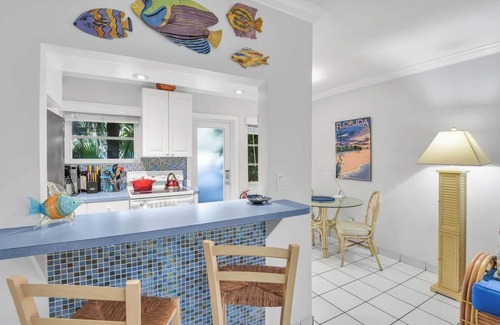 Survey Creek Villa | Charming 1-bedroom villa with AC, WiFi in amazing Hillsboro Beach