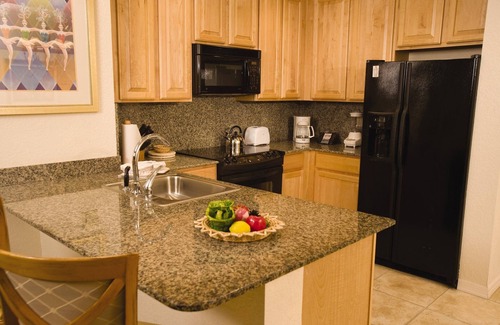 Survey Creek Resort | Charming 1-bedroom resort with AC, WiFi in delightful Pompano Beach