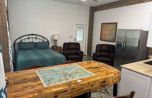 Rockport Apartment | Charming 1-bedroom apartment with AC, WiFi in adorable Rockport
