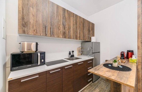 Poiana Brasov Apartment | Charming 1-bedroom apartment with WiFi, fitness room in beautiful Brașov