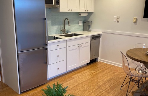 Ocean City Condo | Charming 1-bedroom Condo in terrific Ocean City, NJ with WiFi, AC