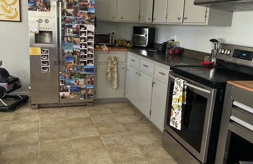 Athens Other | Charming 1-bedroom farmhouse 7 miles from downtown Athens