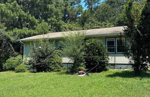 Athens Other | Charming 1-bedroom farmhouse 7 miles from downtown Athens
