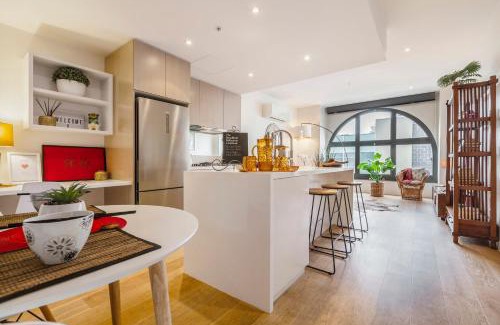 Cremorne Apartment | Charming 1-Bedroom Heritage Apartment