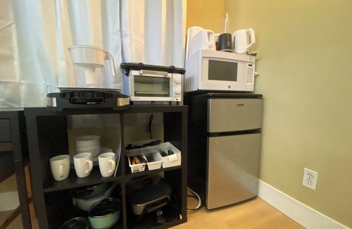 Arcadia House | Charming 1-bedroom house with AC, WiFi in Arcadia