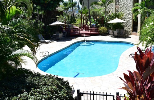 Historic Kailua Village Apartment | Charming 1-bedroom apartment in delightful Kailua-Kona with free parking & Wi-Fi