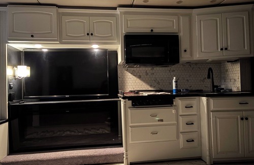 Socastee House | Charming 1-bedroom mobile home with WiFi and AC in delightful Myrtle Beach