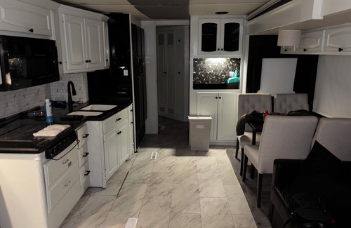 Socastee House | Charming 1-bedroom mobile home with WiFi and AC in delightful Myrtle Beach