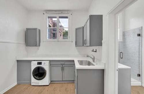 French Quarter Condo | Charming 1-bedroom condo in awesome New Orleans with steps to Bourbon St.