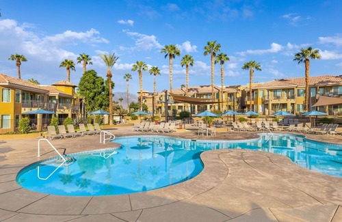 Palm Desert Apartment | Charming 1-bedroom villa in Palm Desert with fitness room, AC