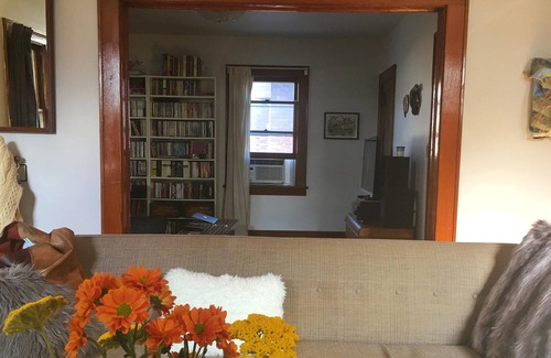 Newburgh House | Charming 1930's Bungalow