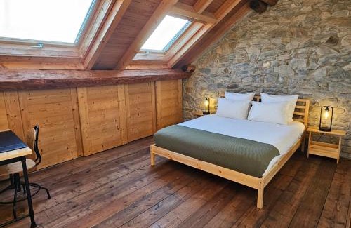 Bons-en-Chablais House | Charming 19th-century village home