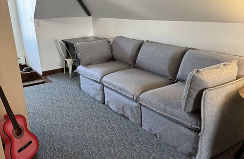 Winthrop Apartment | Charming 1bedroom Apt with WiFi, AC in fabulous Winthrop Boston Airport Beaches
