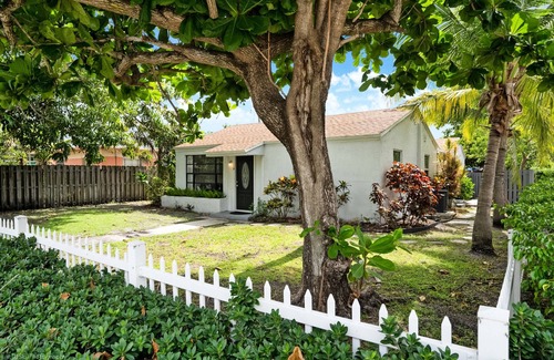 Delray Beach House | Charming 2-bdrm house IN Delray Beach-walk to Atlantice Ave and beach
