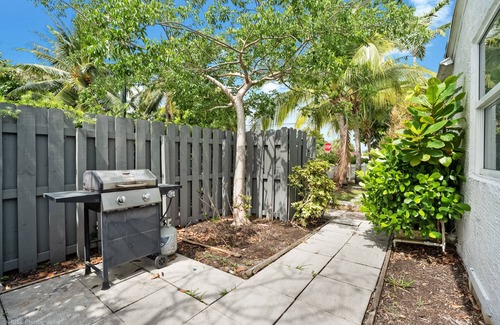 Delray Beach House | Charming 2-bdrm house IN Delray Beach-walk to Atlantice Ave and beach