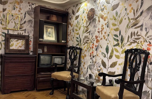 Abdin Apartment | Charming 2-bedroom apartment with WiFi,AC in tranquil Cairo Governorate.CRDT-G11