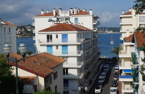 Saint-Jean-de-Luz Apartment | Charming 2 bedroom flat at garden level within an Art Nouveau villa