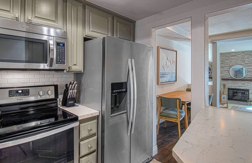 Dana Point Condo | Charming 2-bed, 2.5 bath condo in Dana Point with AC