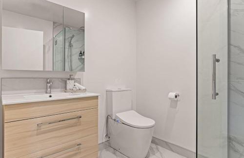 Mount Albert House | Charming 2 Bed Family Home