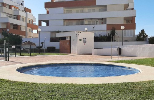 Roquetas de Mar Apartment | Charming 2-bedroom apartment with WiFi, AC in fabulous Roquetas de Mar