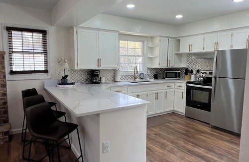 Wisconsin Dells Cottage | Charming 2 bedroom 1 bath cottage in Wisconsin Dells